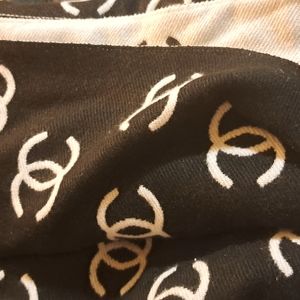 Wool cashmere CC Scarf black and white